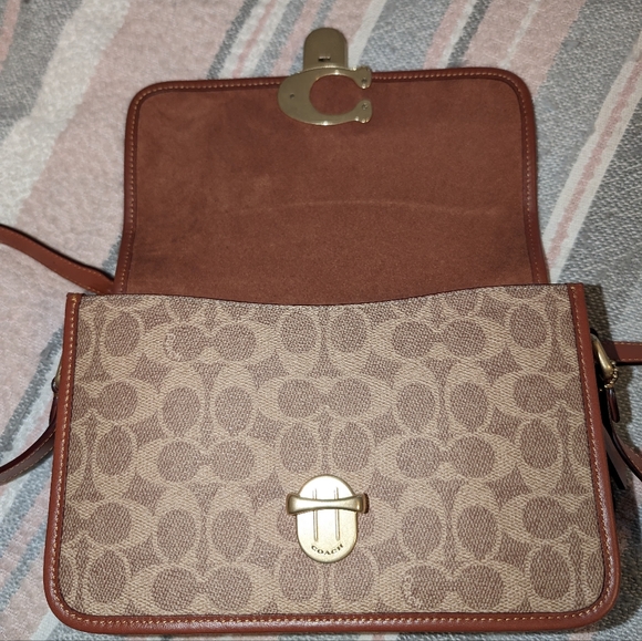 Coach Studio Shoulder Bag In Signature Canvas - Picture 2 of 9